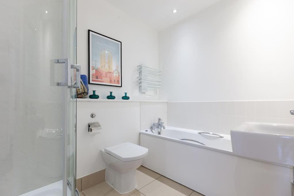 Oxfordshire Living - The Tolkien Apartment - Оксфорд Екстериор снимка